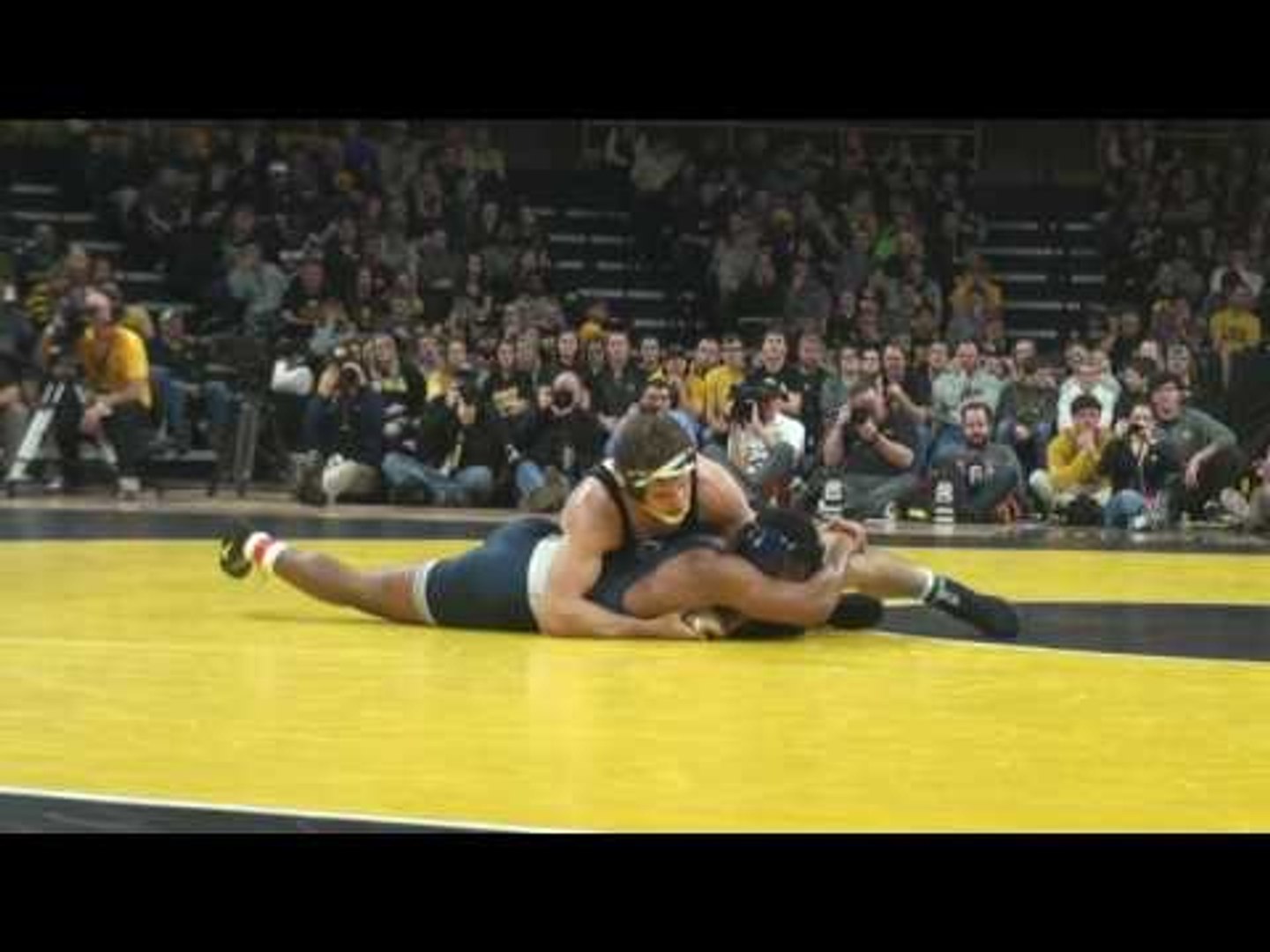 174 lbs Alex Meyer, Iowa vs Mark Hall, Penn State