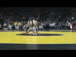 133 lbs Nathan Tomasello, Ohio State vs Phillip Laux, Iowa