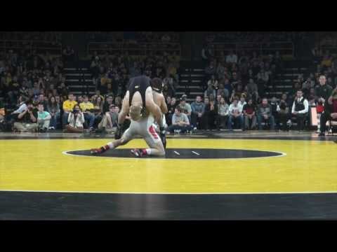 133 lbs Nathan Tomasello, Ohio State vs Phillip Laux, Iowa