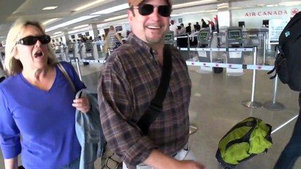'Seinfeld' Actor Jason Alexander Reacts To Harvey Weinstein Scandal At LAX