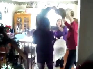 US Army Soldier Surprises His Fiancee & Family on Christmas Day
