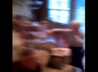 U.S. Soldier Surprises His Mother on Thanksgiving Day 2011