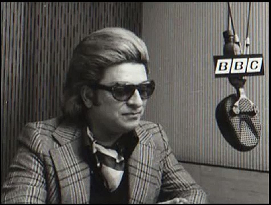 Zeki MÜREN -  Bırakın Yaşayayım