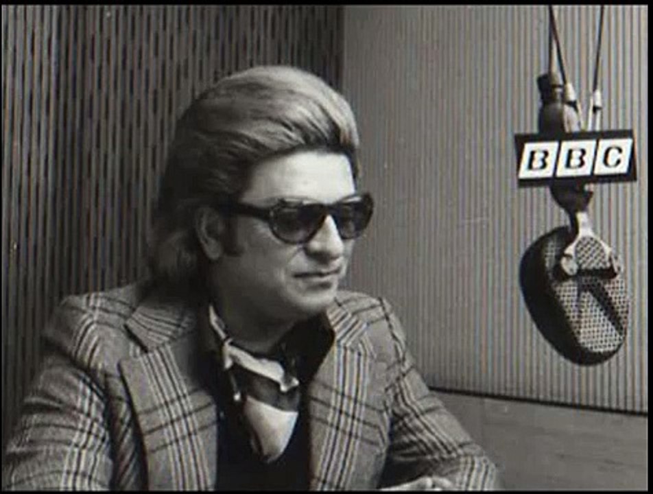 Zeki MÜREN  - Hançeri Aşkınla Ey Yar