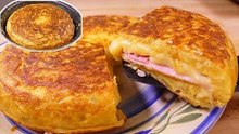 Tasty Spanish potato omelette SANDWICH style - easy food recipes for dinner to make at home