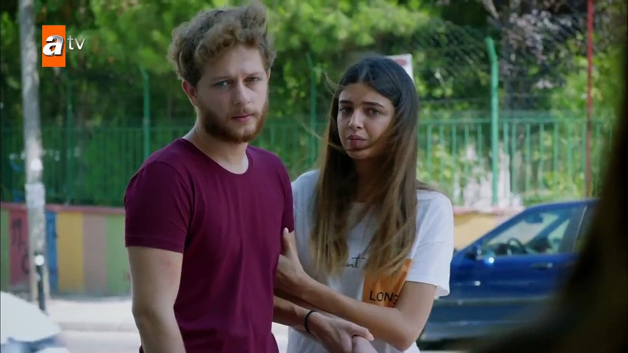 مسلسل الازهار الحزينة الموسم الثالث الحلقة 3 – قسم 1 –