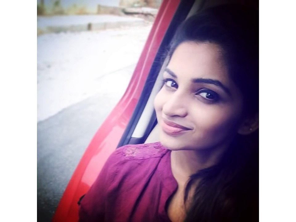 SUN TV - SUN Singer Anchor VJ Nakshatra Images...