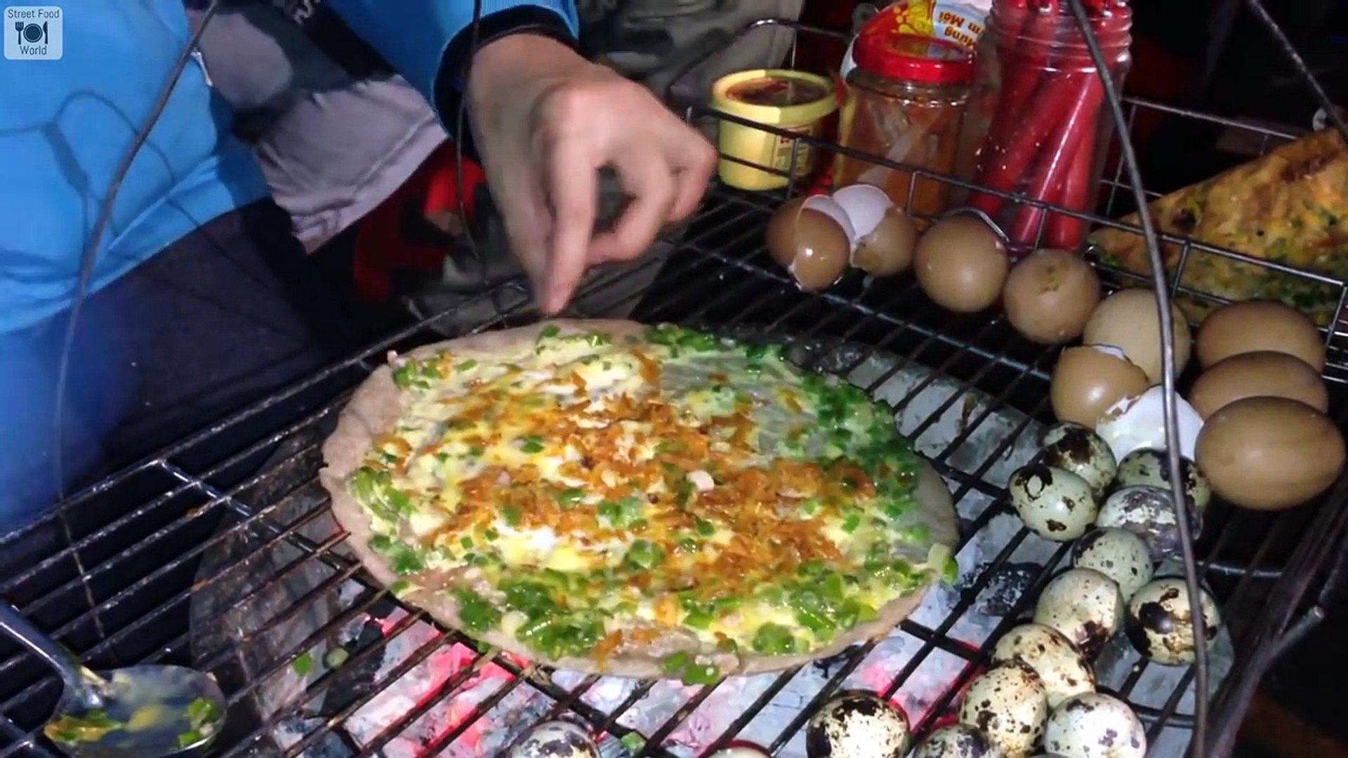 ⁣Discover Delicious Vietnamese Street Food | Vietnam Street Foods