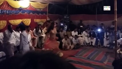 mujra achy wala dance and dancer by madam komal