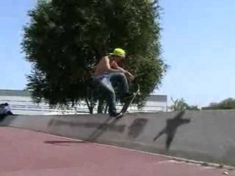 La Rue est vers l' image - les papillons