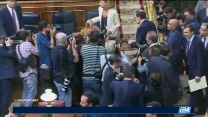 Catalogne : Carles Puigdemont a jusqu'à lundi pour clarifier sa position sur l'indépendance