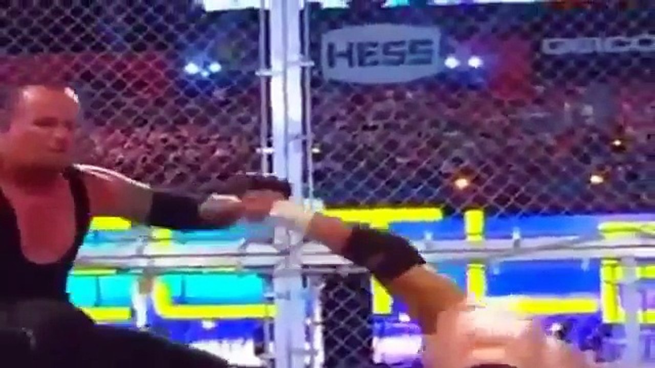 The Undertaker vs Triple H  21-0 Hell in a CellWrestlemania