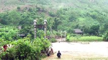 Inundações e deslizamentos matam 37 no Vietnã