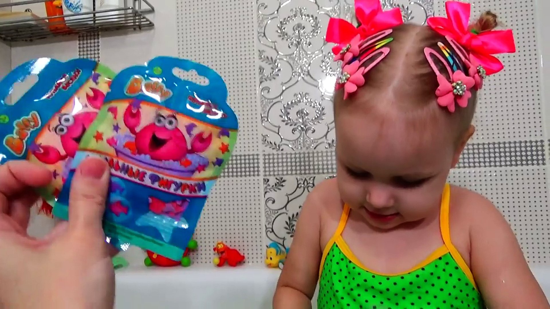 ⁣Развлечение для детей !!! Шипелки пена и сюрпризы для детей ! Fun for the kids !!! foam and surprise