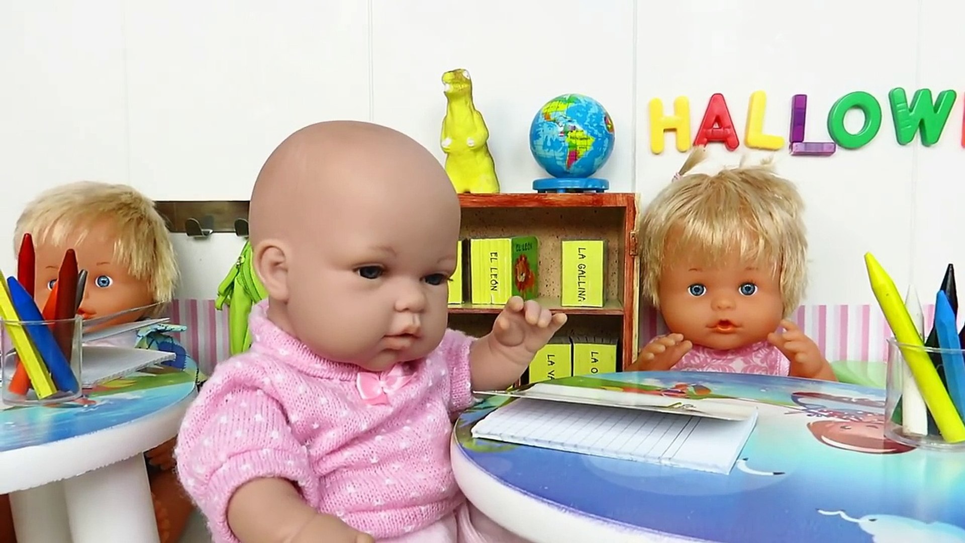 Bebés Nenuco en la de Halloween con la bebé Lucía Mundo Juguetes vídeos de juguetes – Видео Dailymotion