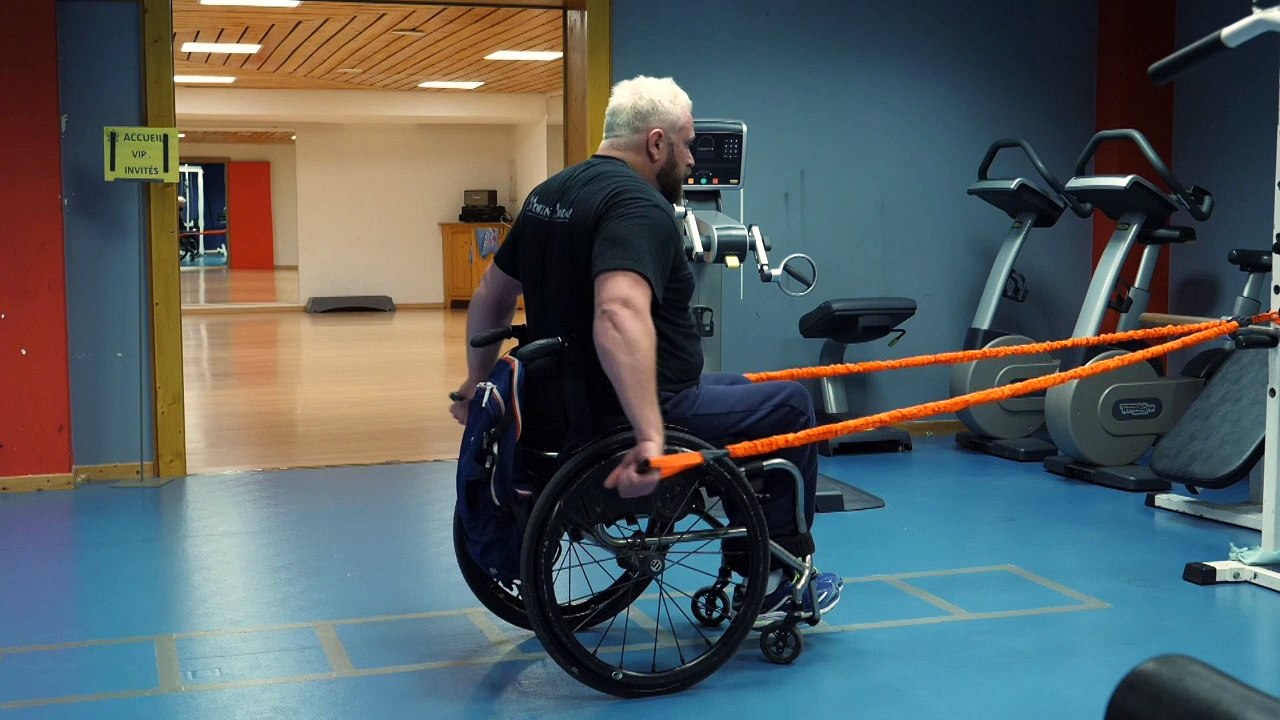 Entraînements de Yohann Taberlet, membre de l'équipe de France de Ski Alpin Handisport