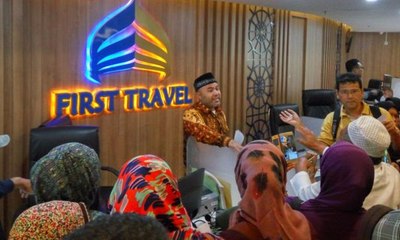 Korban First Travel Tagih Janji Umrah dari Syahrini