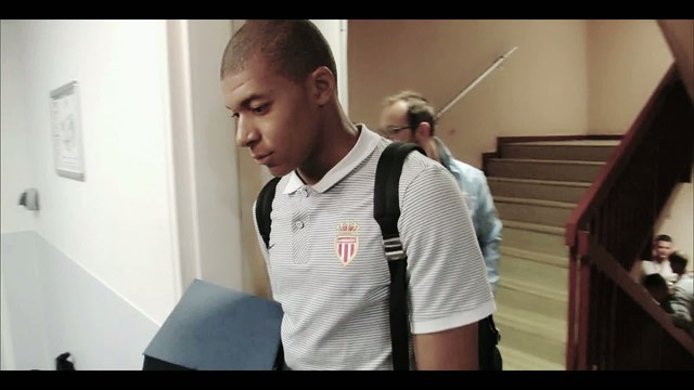 Foot - L1 : Kylian Mbappé hors normes, le nouveau doc de la chaîne L'Equipe