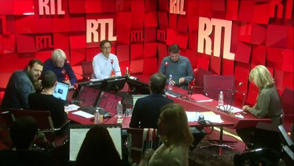 La Coquettes Minute chanson à Hugh Hefner