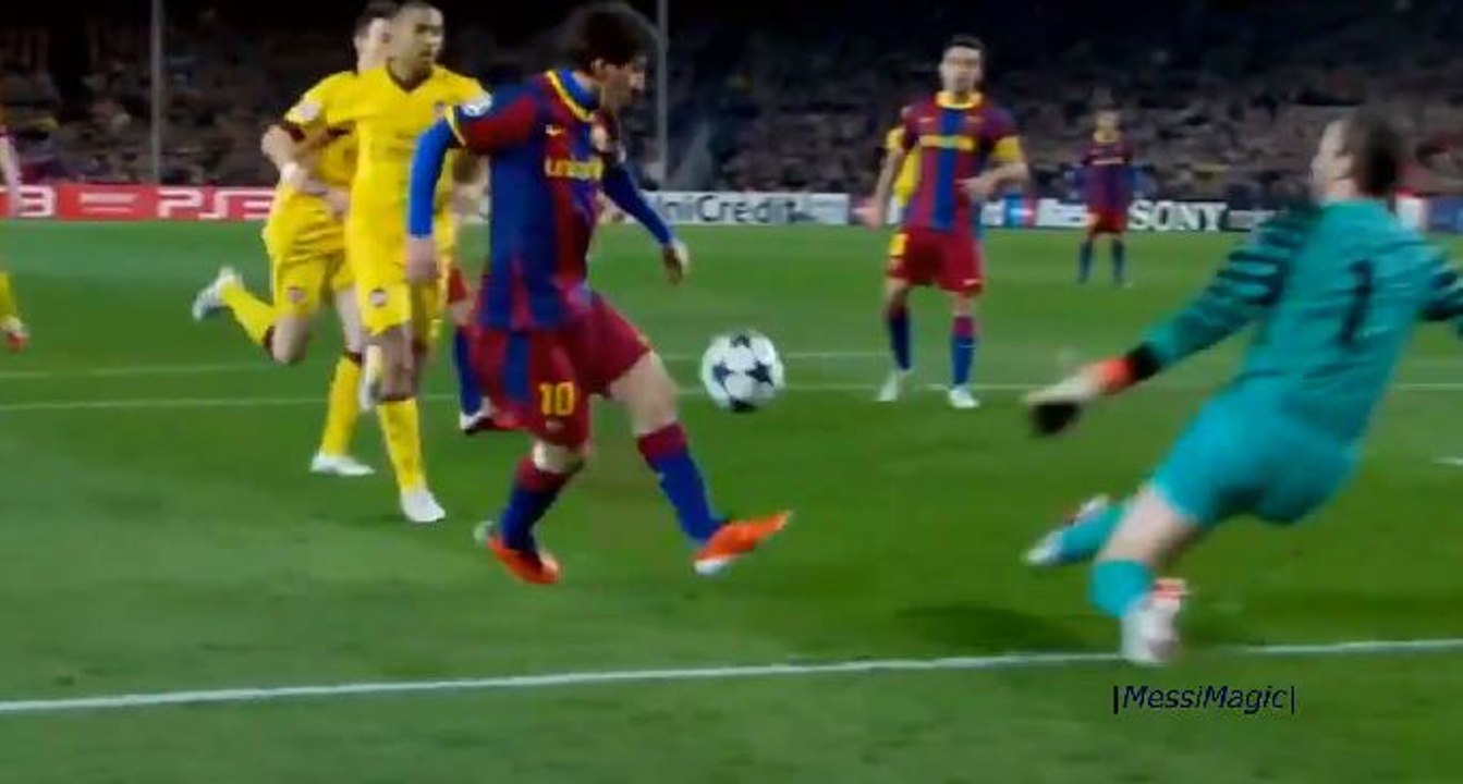 Lionel Messi ● The Top 10 Goals with INSANE Ball Controls
