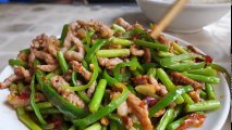 CHINESE Street Food Tour DEEP in Sichuan, CHINA - SPICY & INCREDIBLE STREET FOOD ADVENTURE!