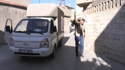 Suriyeli Ailelere Halı Yardımı