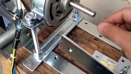 Torno caseiro com motor de máquina de lavar