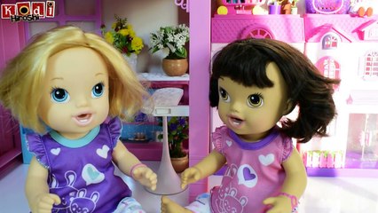 ROTINA DA MANHÃ BABY ALIVE FAZENDO MAQUIAGEM E TROCANDO ROUPINHA NOVELINHA DE BONECA