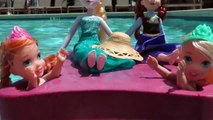 POOL ! Lifeguard RESCUES toddler ANNA ! Water Fun - Playing - Splash - Swim - Dive - Toddler Elsa
