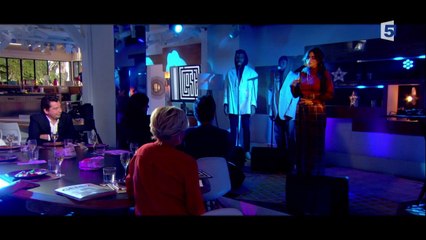 Le live : Camélia Jordana et son groupe Lost - C à Vous - 12/10/2017