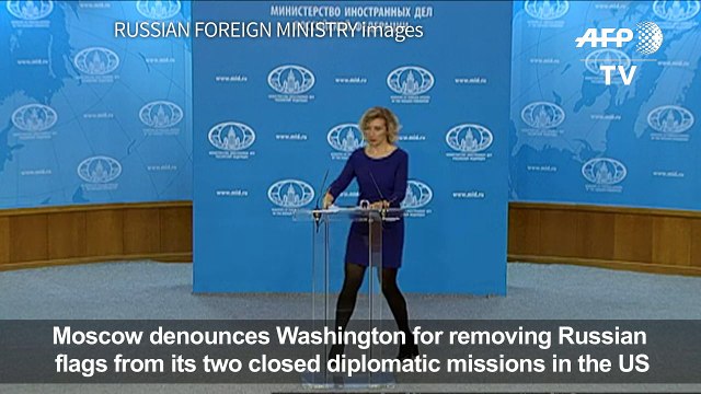 Moscow protests as US 'tears down' Russian flags