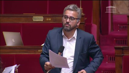 Alexis Corbière et le drapeau européen : «c'est un symbole religieux», «marial»