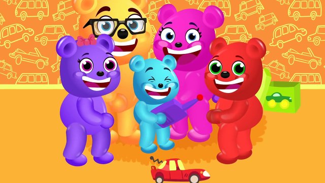 Mega Gummy Bear Crying Crashed with Monster Truck! Finger Family Nursery Rhymes for Kids