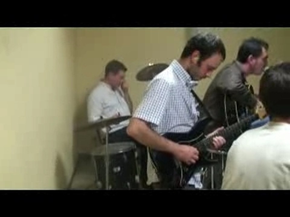 Redslep chante " Lola" de renaud