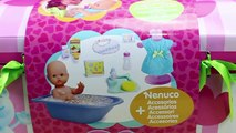 Baúl de la Bebé NENUCO con accesorios | La bebé Nenuco come papilla y se da un baño de burbujas