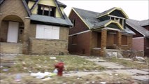 DETROIT'S ABANDONED HOUSES INSIDE AND OUT.