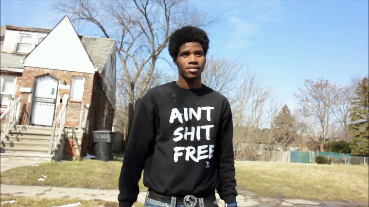 DETROIT AMAZING GHETTO SCENERY A TALK WITH A LOCAL