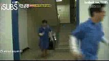 Running Man Ep.17 - Yoo Jae Suk's team dragging HaHa