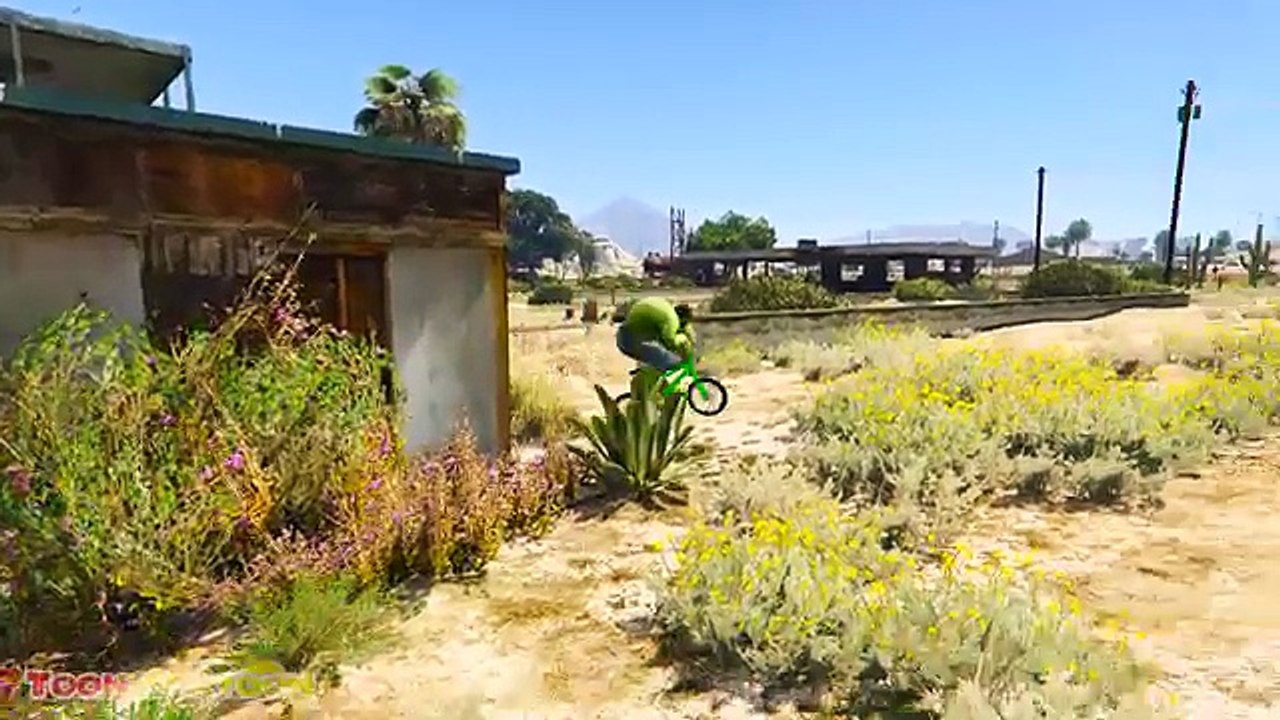 Kanlı Hulk. McQueen çarpıştı. Doktor Elsa ve Örümcek Adam. Çocuklar İçin Karikatür.