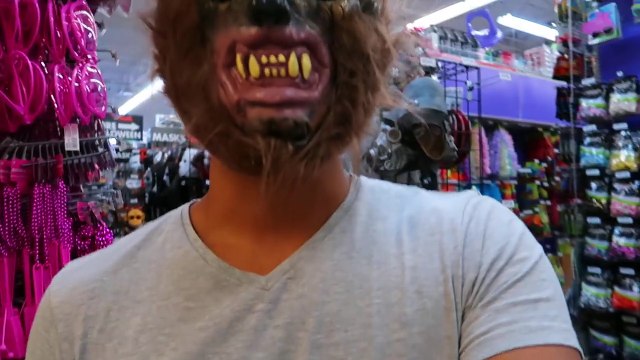 Sketchy Gas Station Incident! Unseen Moments 8