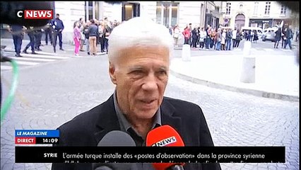 Télécharger la video: L'hommage de Guy Bedos à Jean Rochefort