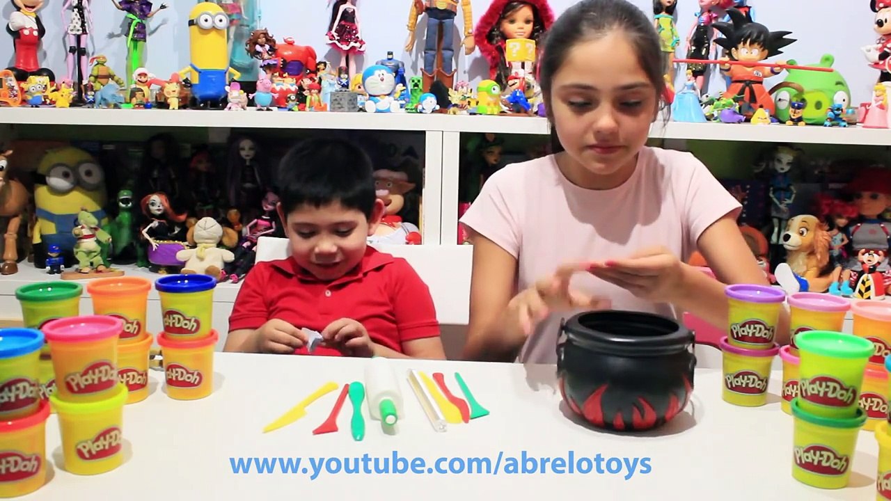 Play doh Challenge el Concurso de Plastilina | Videos de Juguetes