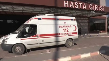 Suriye'deki İç Savaş - 2 Suriyeli, Tedavi İçin Türkiye'ye Getirildi