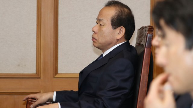 '김이수 체제' 놓고 공방...헌재 국감 파행 / YTN