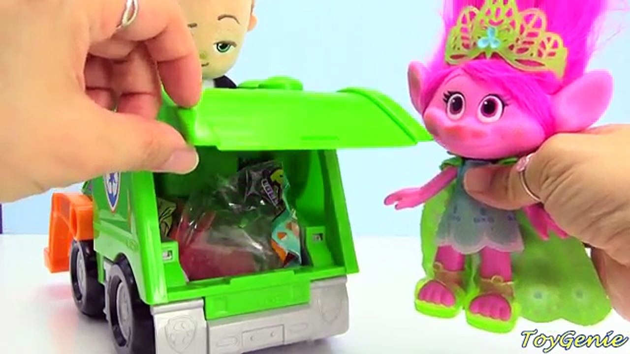 Best Learning Video Boss Baby Eating and Potty Training With Surprises