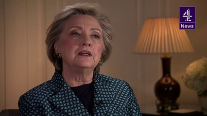 Hillary Clinton calls Trump's foreign policy 'dangerous'