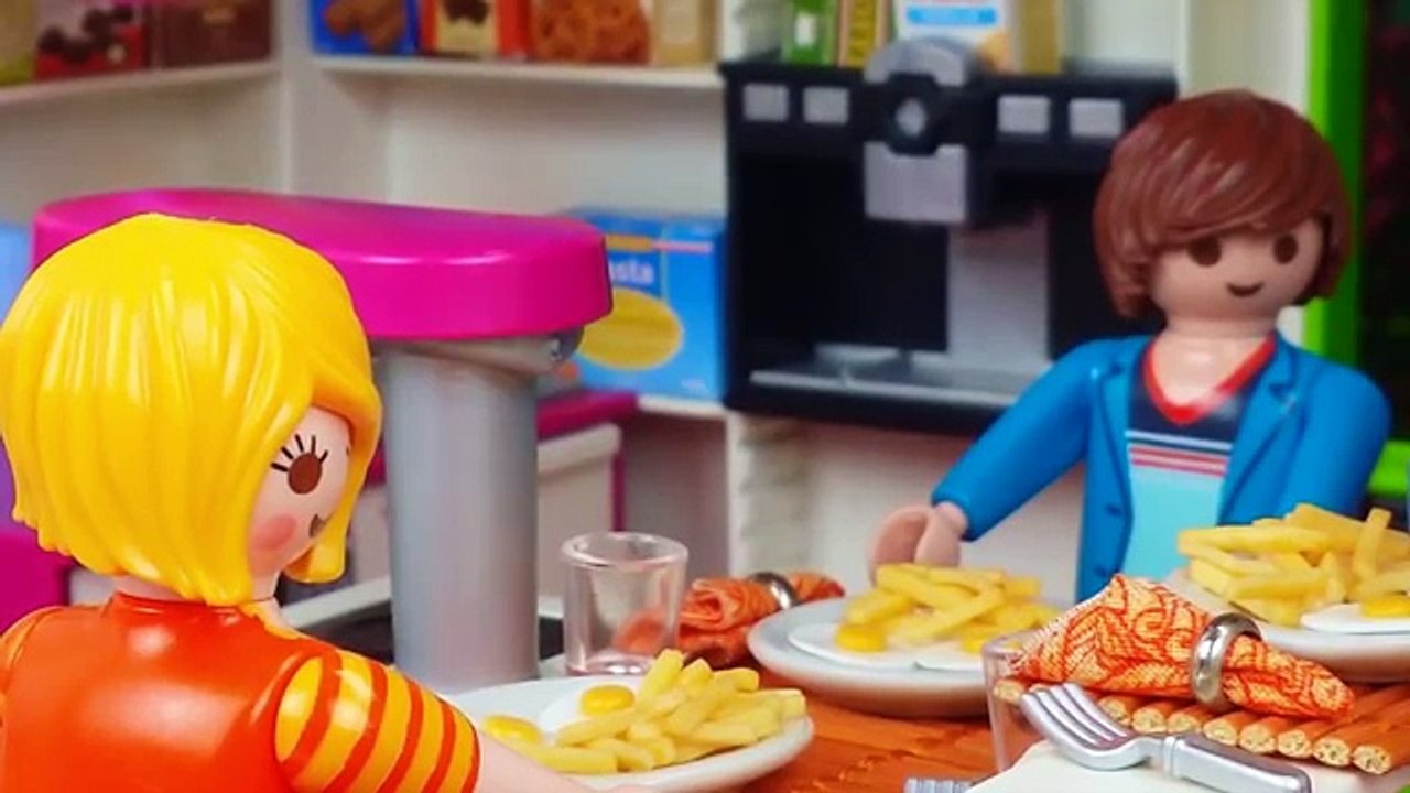 34# UN DÍA EN LA VIDA de Los Playmobil viven aquí. Casa de muñecas.