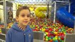 Paulinho e o Presente de Aniversario Loja Brinquedos Lanche Mcdonalds - Kids Birthday Gift Toy Store