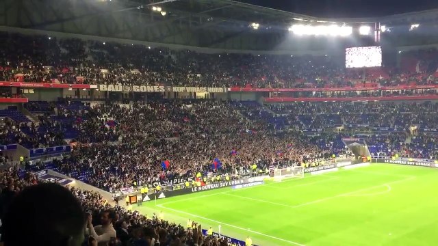 Lyon - Monaco : Magnifique ambiance au stade de l'OL !
