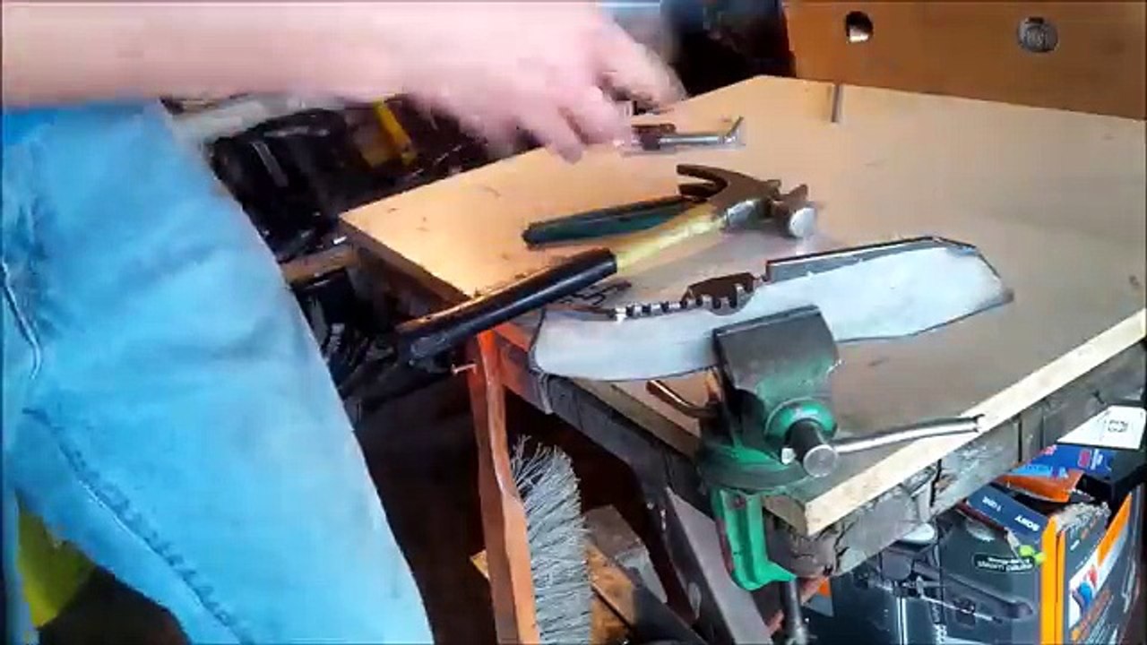 Knife Making from 1095 steel - Nostalgia of Red : Part 1